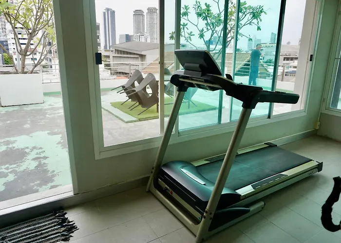 Apartamento Sathon 15 Close To Bts Skytrain St Louis & Surasak *
